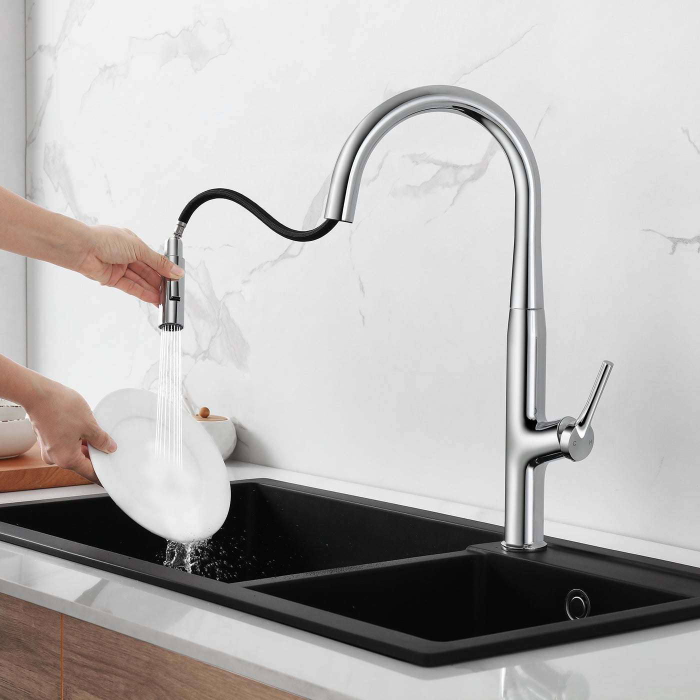 URAL™ GF403 Contemporary Style Single-Handle Kitchen Sink Faucet with Pull-Down Sprayer